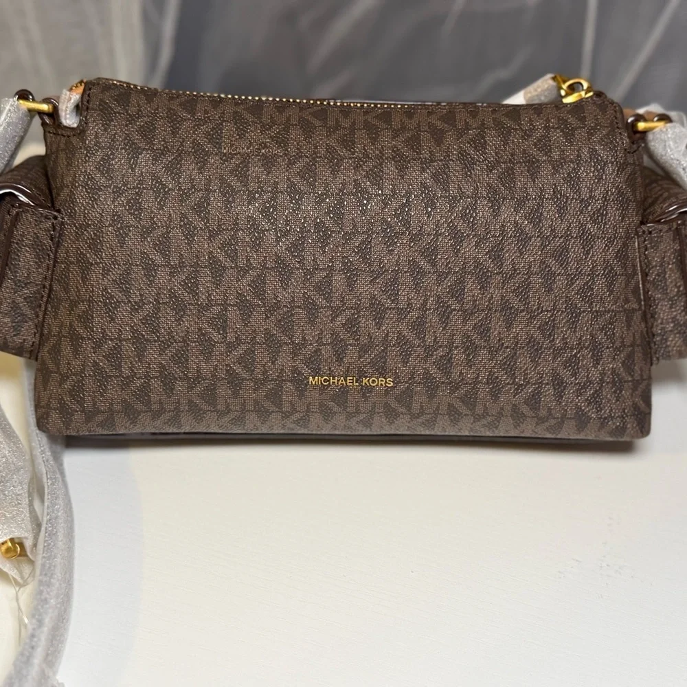 Michael kors Dakota Crossbody - Picture 2 of 10